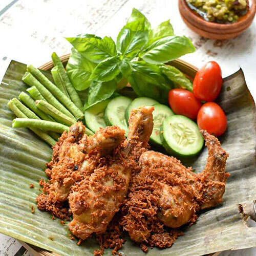 Ayam Serundeng