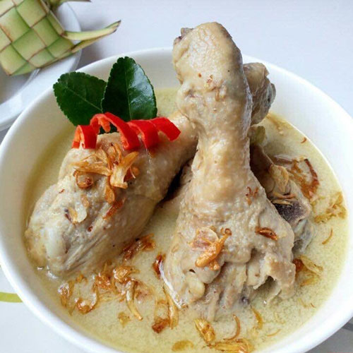 Opor Ayam Putih