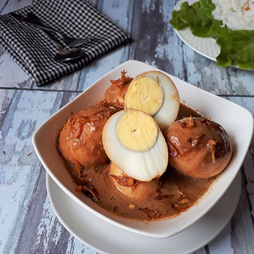 Semur Telur