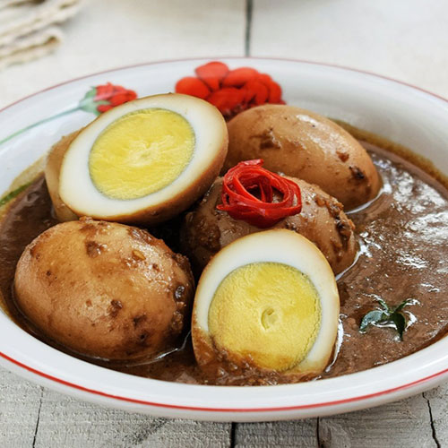 Telur Petis